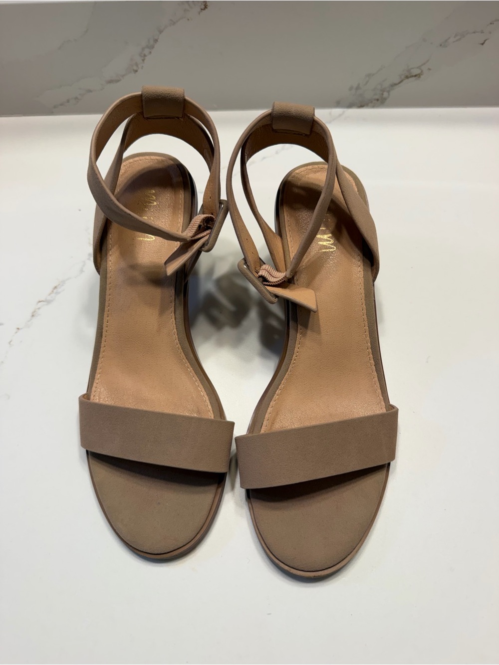Women’s Ankle-Strap Sandals in Taupe
